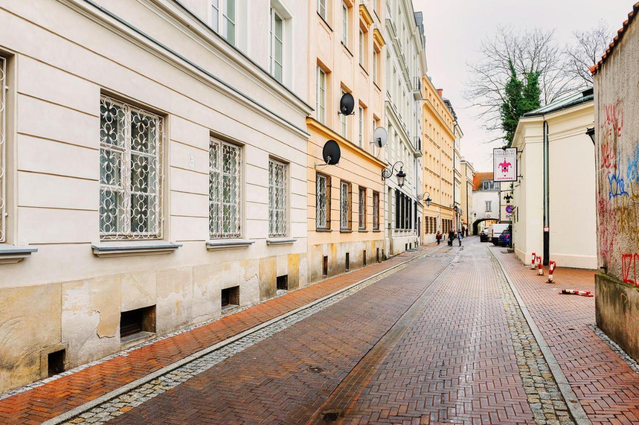 Apartamento Designer Flat In The Heart Of Old Town Varsovia Exterior foto